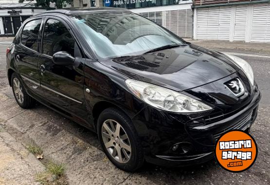 Autos - Peugeot 207 2013 Nafta 106000Km - En Venta