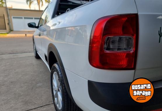 Camionetas - Volkswagen Saveiro 2015 Nafta 200000Km - En Venta