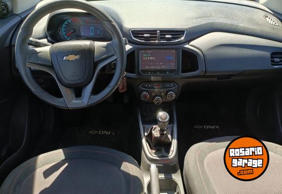 Autos - Chevrolet Onix 2015 Nafta 155Km - En Venta