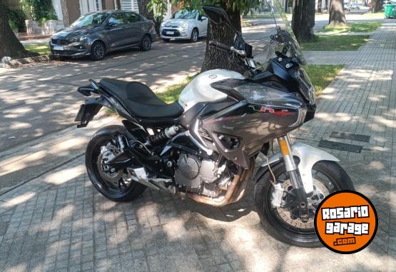 Motos - Benelli Benelli 600 gt 2019 Nafta 11000Km - En Venta