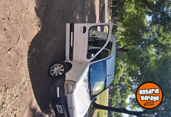 Utilitarios - Renault Kangoo 2007 Diesel 45000Km - En Venta