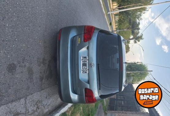 Autos - Volkswagen Suran 1.6L I-Motion 2011 GNC 156000Km - En Venta