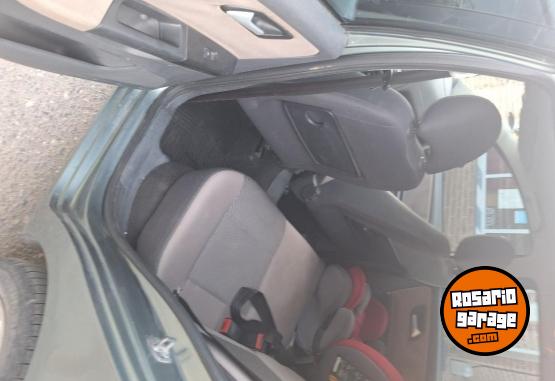 Autos - Volkswagen Suran 1.6L I-Motion 2011 GNC 156000Km - En Venta