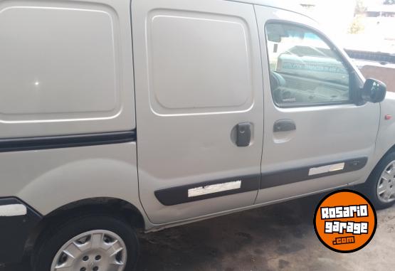Utilitarios - Renault Kanggo 2006 Nafta 111111Km - En Venta