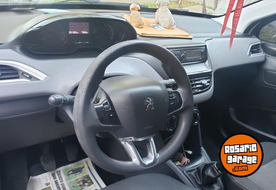 Autos - Peugeot Active 2018 Nafta 120000Km - En Venta