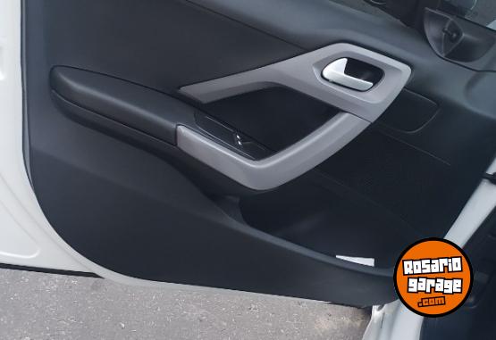 Autos - Peugeot Active 2018 Nafta 120000Km - En Venta