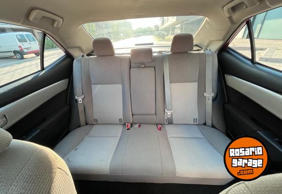 Autos - Toyota Corolla 2015 Nafta 127000Km - En Venta