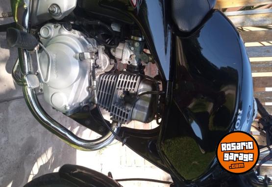 Motos - Honda CG 2011 Nafta 47500Km - En Venta