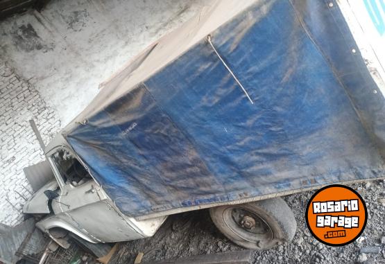 Camionetas - Dodge d100 1983 GNC 100000Km - En Venta