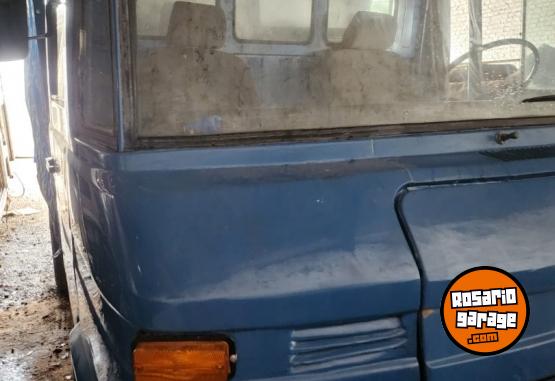 Camiones y Gr�as - MERCEDES BENZ 608 1978 - En Venta