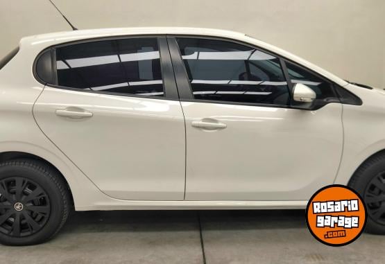 Autos - Peugeot 208 active 2018 Nafta 49000Km - En Venta
