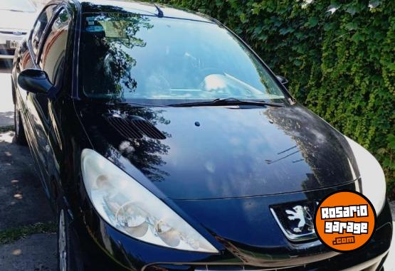 Autos - Peugeot 207 2013 GNC 118000Km - En Venta