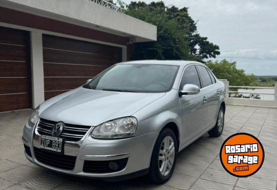 Autos - Volkswagen VENTO 1.9 TDI LUXURY DSG 2010 Diesel 156000Km - En Venta
