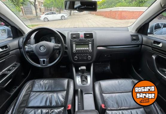 Autos - Volkswagen VENTO 1.9 TDI LUXURY DSG 2010 Diesel 156000Km - En Venta