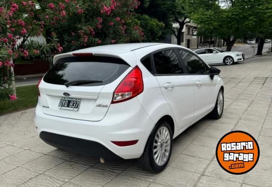 Autos - Ford FIESTA SE 16 2015 Nafta 98000Km - En Venta