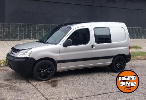 Utilitarios - Peugeot Partner 2014 GNC 240000Km - En Venta