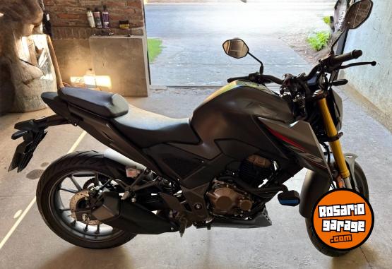 Motos - Honda Cb Twister 300 2023 Nafta 2500Km - En Venta