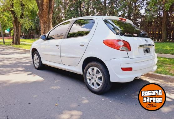 Autos - Peugeot 207 Allure 1.4 2015 Nafta 147000Km - En Venta