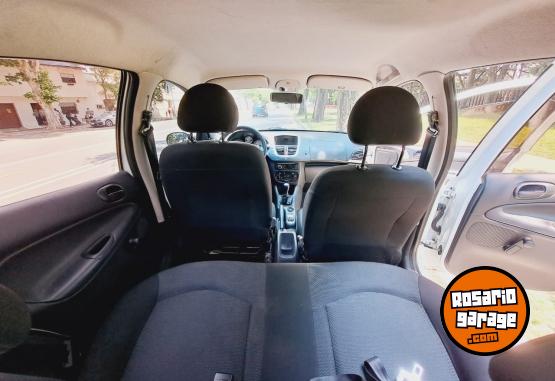 Autos - Peugeot 207 Allure 1.4 2015 Nafta 147000Km - En Venta