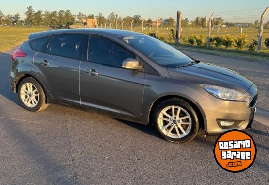Autos - Ford Focus 2017 Nafta 152000Km - En Venta