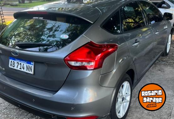 Autos - Ford Focus 2017 Nafta 152000Km - En Venta