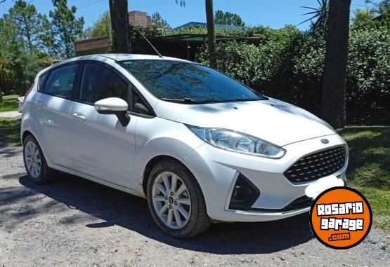 Autos - Ford Fiesta SE 2018 Nafta 90000Km - En Venta
