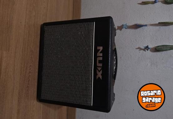 Instrumentos Musicales - Amplificador de guitarra Nux mighty 20bt - En Venta