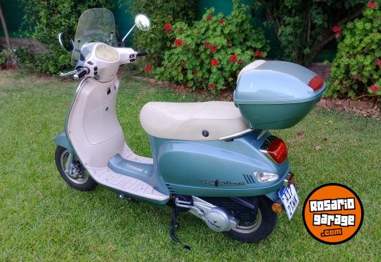 Motos - Corven Milano Expert 150 2022 Nafta 12500Km - En Venta