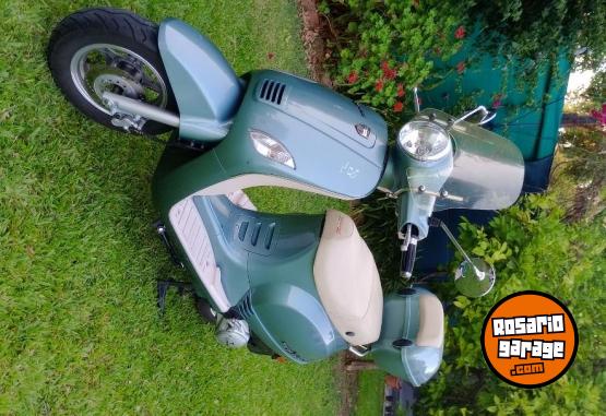 Motos - Corven Milano Expert 150 2022 Nafta 12500Km - En Venta