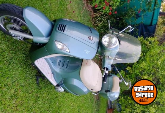 Motos - Corven Milano Expert 150 2022 Nafta 12500Km - En Venta