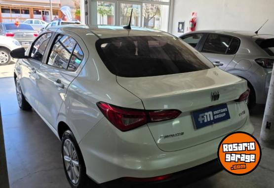 Autos - Volkswagen Vento 2.5 Luxury 2014 Nafta 151000Km - En Venta