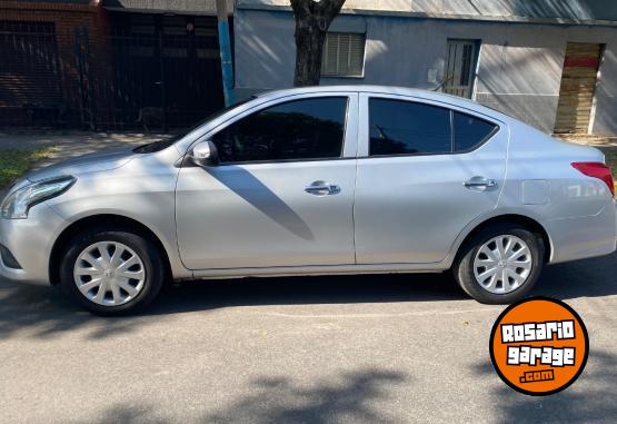 Autos - Nissan Versa 2019 Nafta 120Km - En Venta