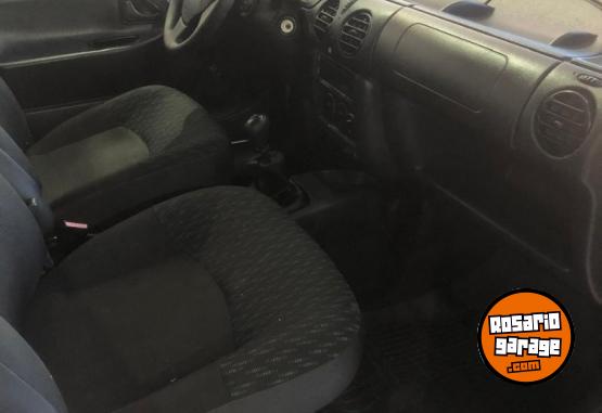 Utilitarios - Renault Kangoo 2016 Nafta 137000Km - En Venta