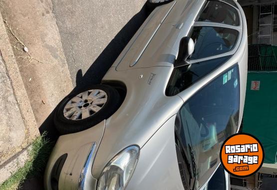 Autos - Citroen Picasso 2007 Nafta 250000Km - En Venta