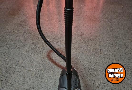 Hogar - Aspiradora tipo trineo ELECTROLUX 1200W - En Venta