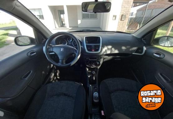 Autos - Peugeot 207 compact xs 1.4 2011 Nafta 139000Km - En Venta