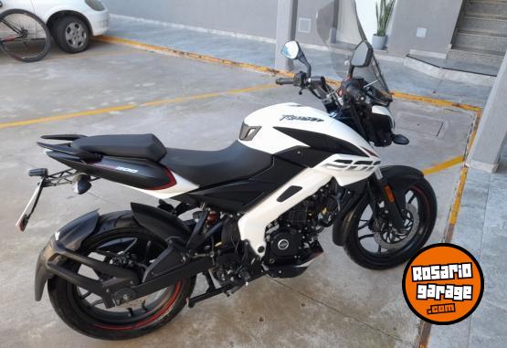 Motos - Bajaj Ns200 2022 Nafta 13200Km - En Venta