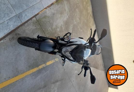 Motos - Bajaj Ns200 2022 Nafta 13200Km - En Venta