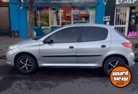 Autos - Peugeot 207 2013 Nafta 112000Km - En Venta