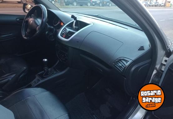 Autos - Peugeot 207 2013 Nafta 112000Km - En Venta