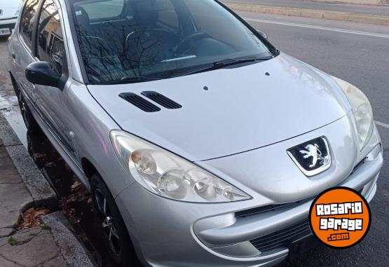 Autos - Peugeot 207 2013 Nafta 112000Km - En Venta