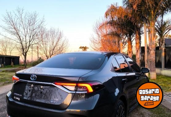 Autos - Toyota Corolla seg 2025 Electrico / Hibrido 11000Km - En Venta