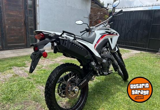 Motos - Honda Xr 300 2025 Nafta 0Km - En Venta