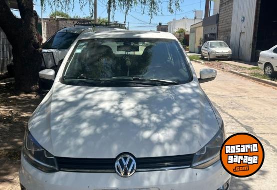 Autos - Volkswagen Fox MSI highline 2015 Nafta 152500Km - En Venta