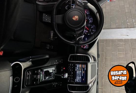Camionetas - Porsche Cayenne 2012 Diesel 209000Km - En Venta
