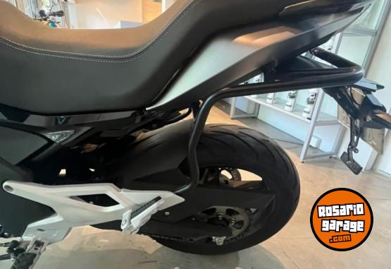 Motos - CF 650 MT RZ 650 2024 Nafta 5690Km - En Venta