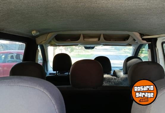 Utilitarios - Peugeot Expert 2011 Diesel 206000Km - En Venta