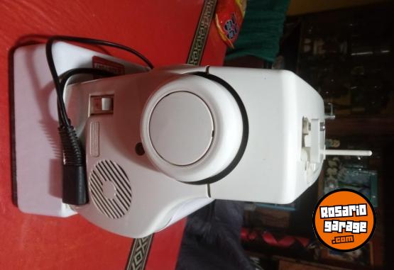 Hogar - Vendo m�quina de Coser Singer Florencia 62 - En Venta