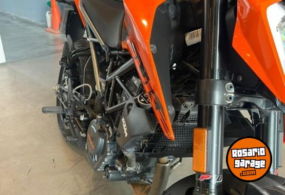 Motos - Ktm DUKE 200 2024 Nafta 8269Km - En Venta