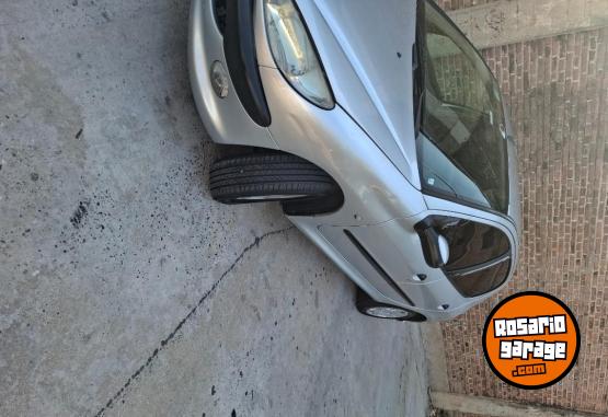 Autos - Peugeot 206 2005 Diesel 223000Km - En Venta